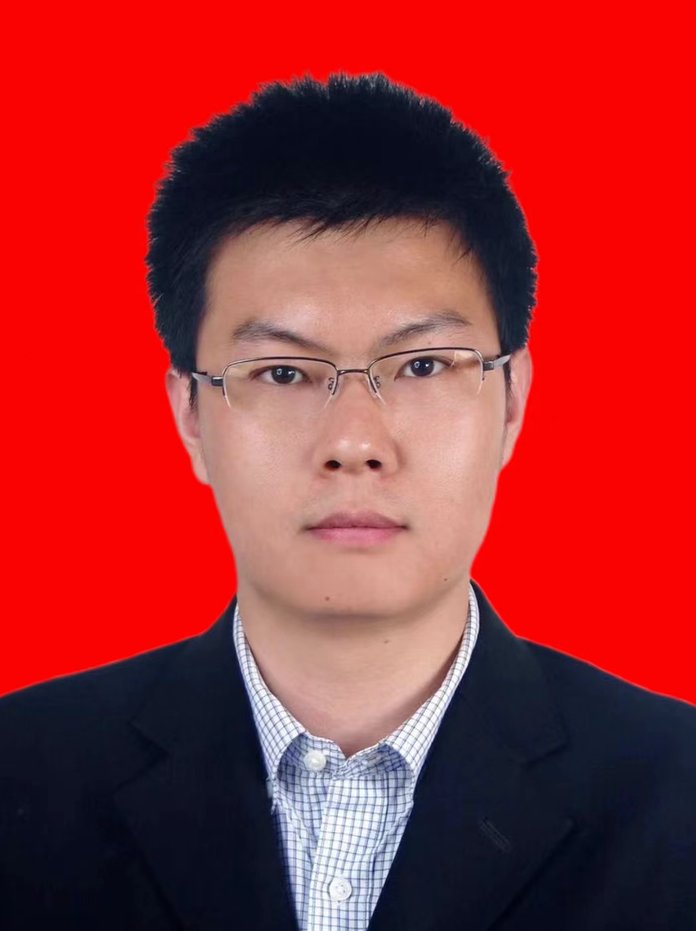 王 超